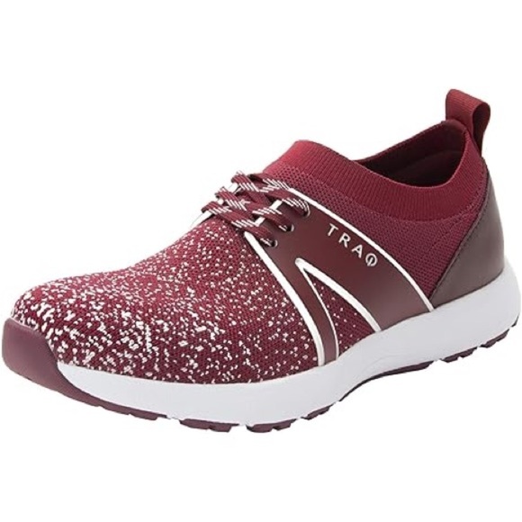 Women’s TRAQ by Alegria Qool Water Resistant Knit Sneaker- Size 39 - Picture 2 of 12